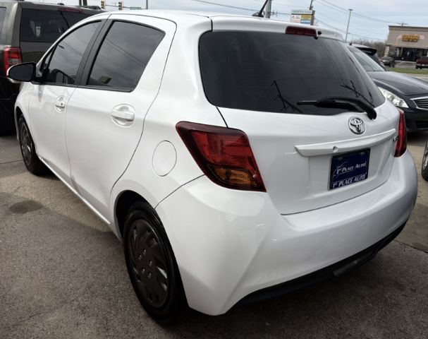 2017 Toyota Yaris L 5-Door AT