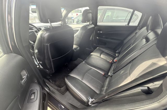 2012 Chrysler 200 Limited