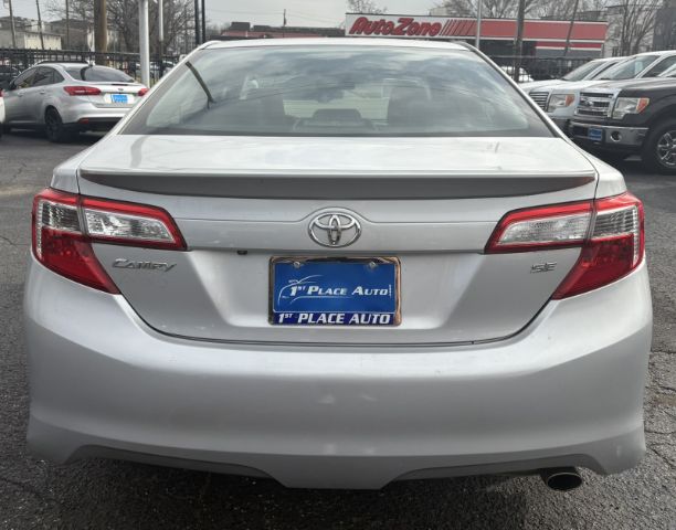 2014 Toyota Camry SE