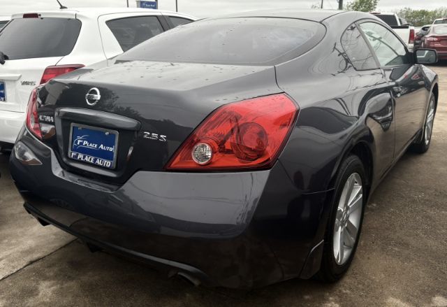 2013 Nissan Altima 2.5 S CVT Coupe