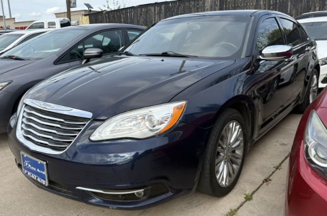 2012 Chrysler 200 Limited