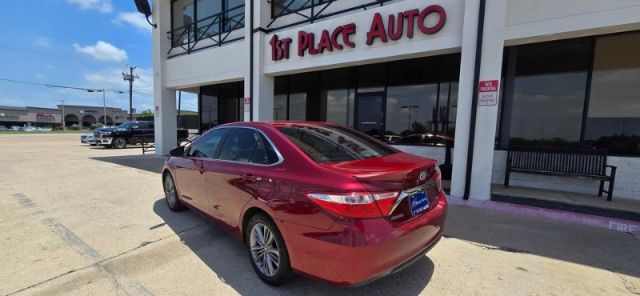 2017 Toyota Camry SE