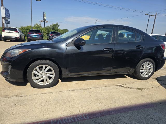 2012 Mazda MAZDA3 i Touring 4-Door