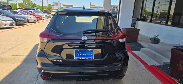 2021 Nissan Kicks S