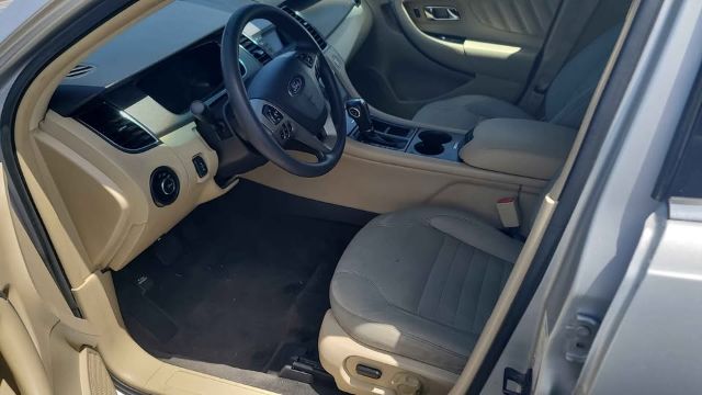 2016 Ford Taurus SE FWD