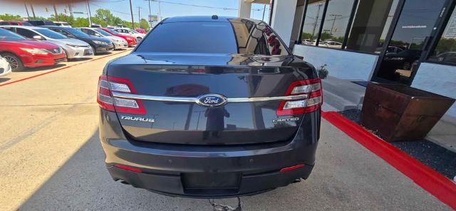 2017 Ford Taurus Limited FWD