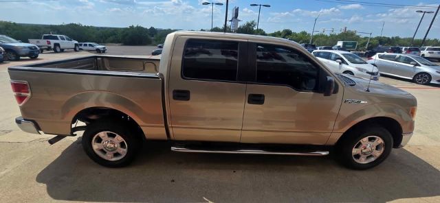 2012 Ford F-150 XLT SuperCrew 5.5-ft