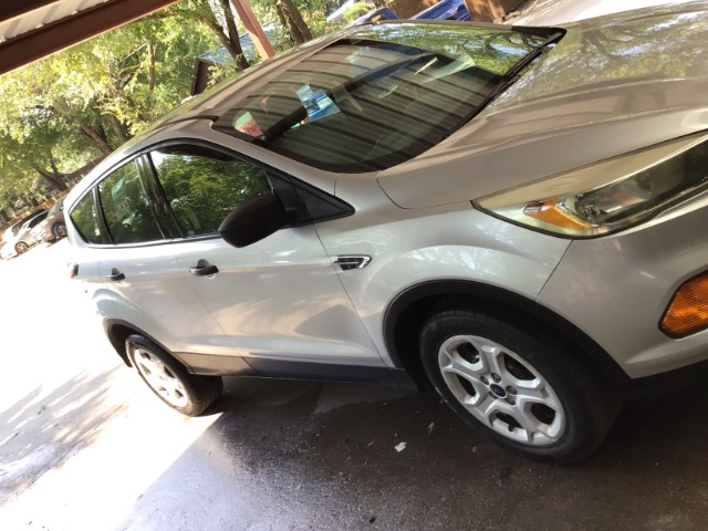 2017 Ford Escape S FWD