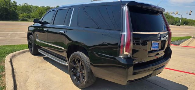 2015 Cadillac Escalade ESV 2WD Luxury