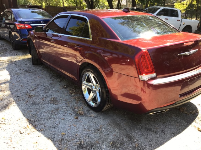 2016 Chrysler 300 Limited RWD