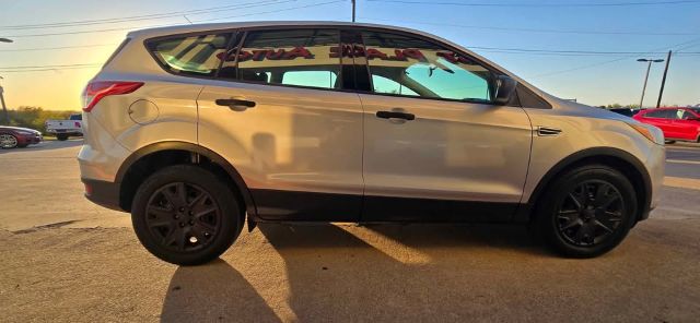 2014 Ford Escape S FWD