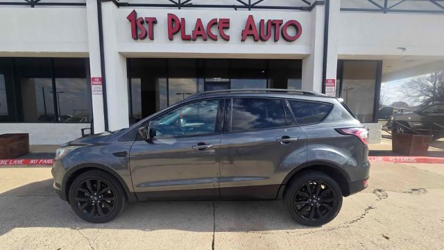 2017 Ford Escape SE's photo