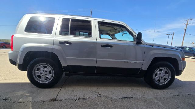 2011 Jeep Patriot 2WD